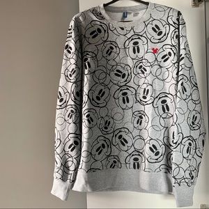 H&M Mickie Crewneck Sweatshirt